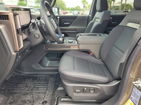 New 2025 GMC Hummer EV 2X image 4