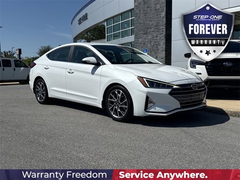 Used 2020 Hyundai Elantra Limited w/ Cargo Package (C1) image 10