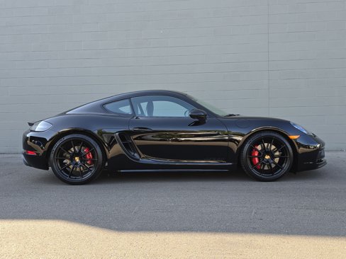 New 2025 Porsche 718 Cayman GT4 image 10