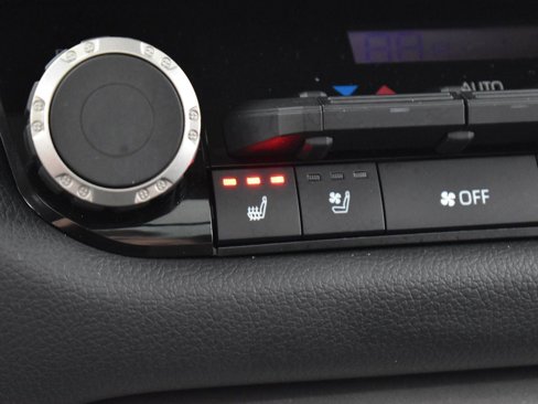 Used 2023 Toyota Tundra Limited image 22