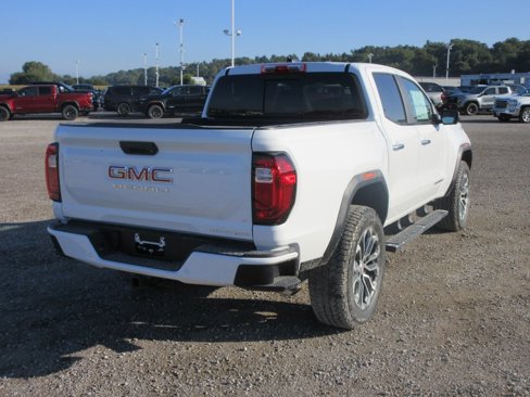 New 2026 GMC Canyon Denali image 4