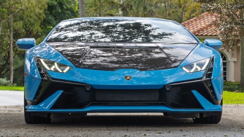 Used 2024 Lamborghini Huracan Tecnica image 2