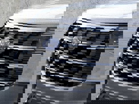 New 2025 Ford Explorer Active image 17
