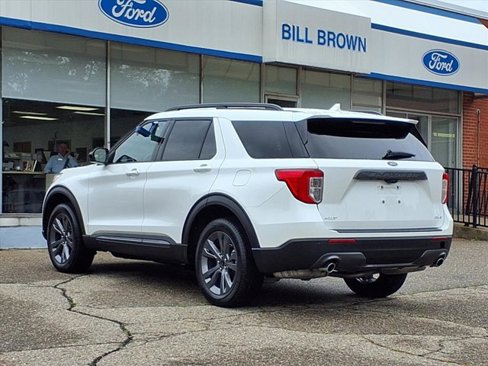 Certified 2023 Ford Explorer XLT w/ Equipment Group 202A image 2