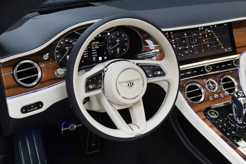 Used 2023 Bentley Continental GT Speed image 13