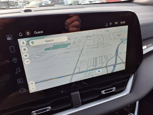 New 2026 Chevrolet Equinox LT w/ Convenience Package II image 17