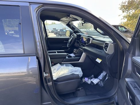 New 2026 Toyota Tundra SR5 image 11