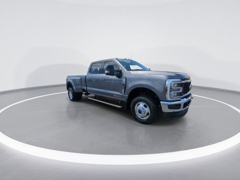 Used 2024 Ford F350 Lariat w/ Lariat Ultimate Package image 2
