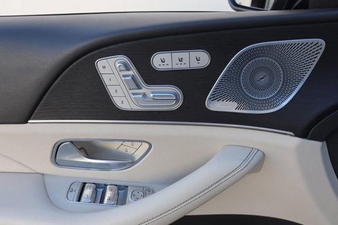 Used 2020 Mercedes-Benz GLS 450 4MATIC image 43