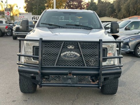 Used 2017 Ford F250 XL w/ Power Equipment Group image 7
