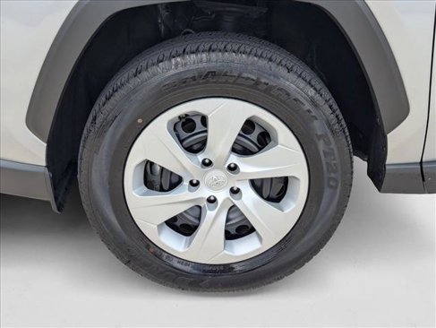 Used 2025 Toyota RAV4 LE image 21