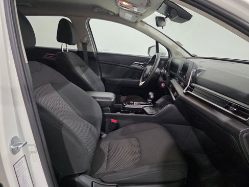 Used 2023 Kia Sportage LX image 24