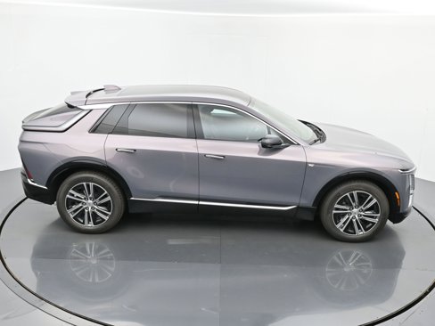 New 2026 Cadillac Lyriq Luxury image 28