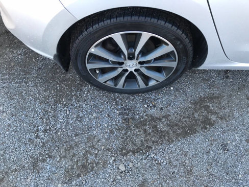 Used 2018 Hyundai Elantra GT image 28
