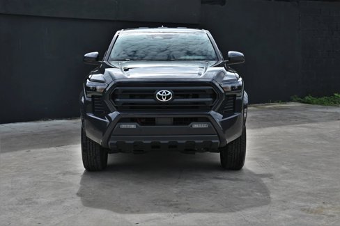 Used 2024 Toyota Tacoma SR5 image 3