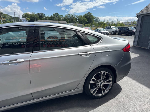 Used 2020 Ford Fusion Titanium image 6