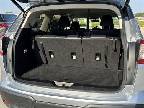 Used 2020 Subaru Ascent Limited image 13