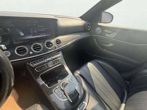 Used 2017 Mercedes-Benz E 300 4MATIC image 18
