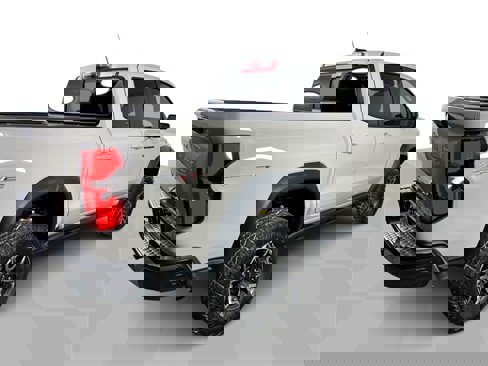 New 2026 Chevrolet Colorado ZR2 w/ Technology Package image 8