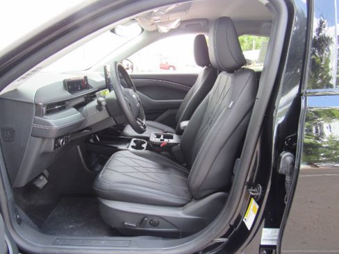 Used 2025 Ford Mustang Mach-E Select w/ Comfort Package Lite image 15