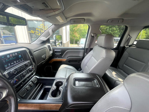 Used 2017 Chevrolet Silverado 1500 LTZ w/ Max Trailering Package image 15