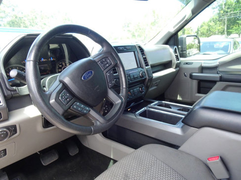Used 2015 Ford F150 XLT w/ Equipment Group 302A Luxury image 26