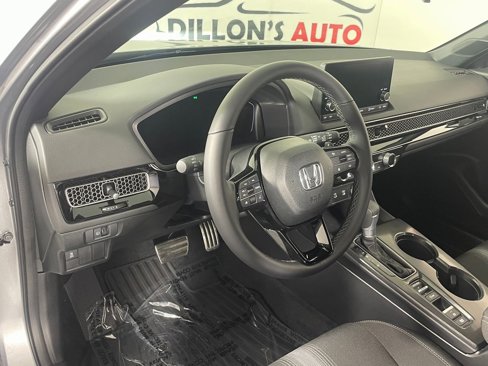 Used 2025 Honda Civic Sport image 14