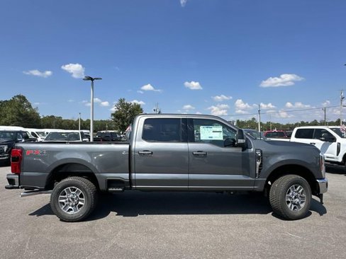 New 2026 Ford F250 Lariat image 4