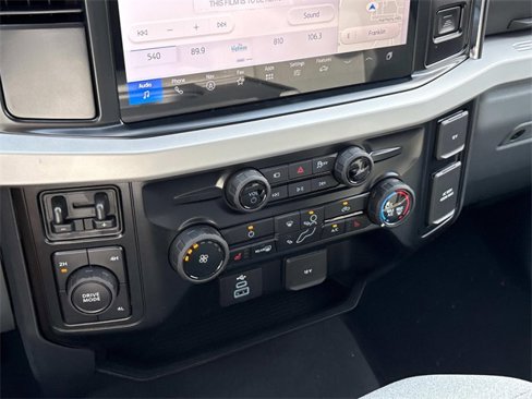 New 2026 Ford F350 XLT image 28