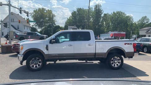 Used 2017 Ford F250 King Ranch w/ King Ranch Ultimate Package image 2