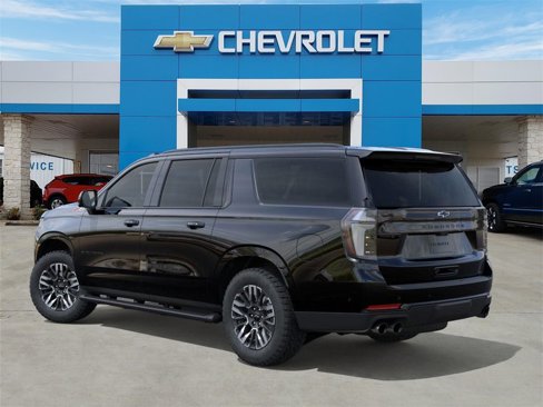 New 2025 Chevrolet Suburban Z71 w/ Comfort Package image 3