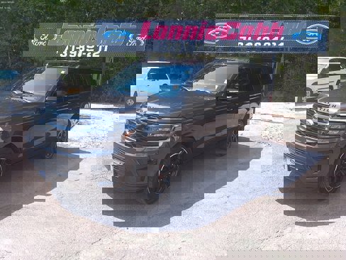 Used 2022 Ford Expedition Limited image 2