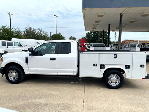Used 2022 Ford F250 XL w/ Power Equipment Group image 2