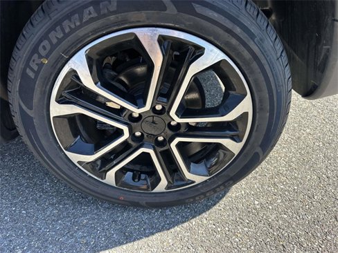 Used 2022 Jeep Compass Limited image 39