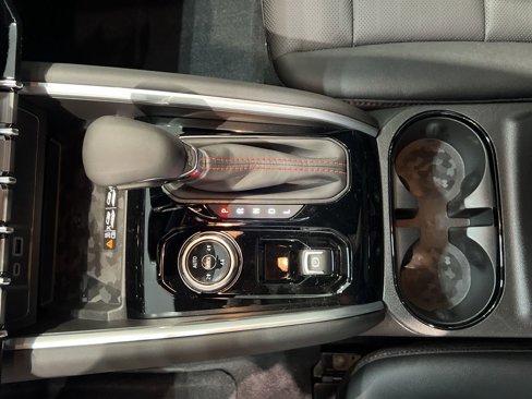 New 2026 Chevrolet Colorado Z71 w/ Technology Package image 19