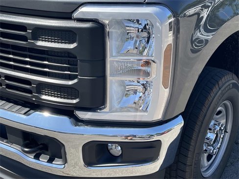 New 2026 Ford F250 XL image 10