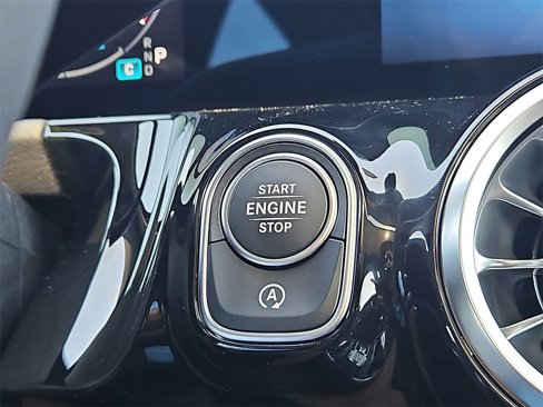 New 2026 Mercedes-Benz GLA 250 image 23