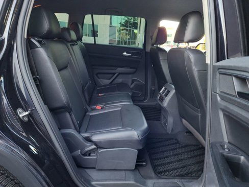Used 2018 Volkswagen Atlas SE image 15