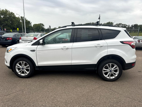 Used 2017 Ford Escape SE w/ Equipment Group 201A image 8