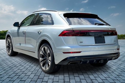 New 2025 Audi Q8 Premium Plus image 12
