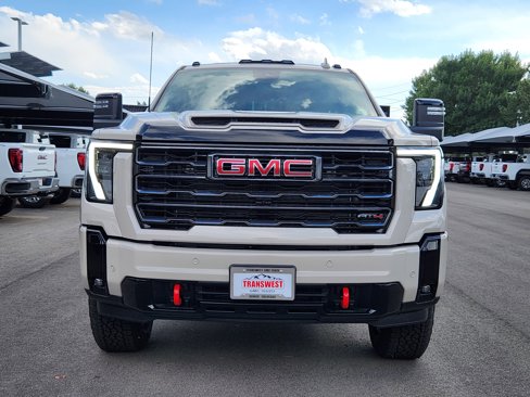New 2026 GMC Sierra 2500 AT4 image 5
