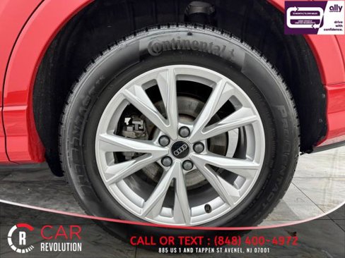 Used 2024 Audi Q3 2.0T Premium image 14