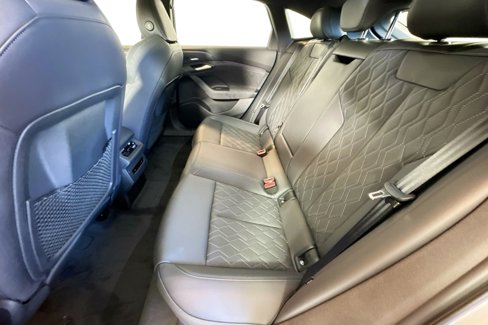 New 2025 Audi S6 e-tron Premium Plus image 16
