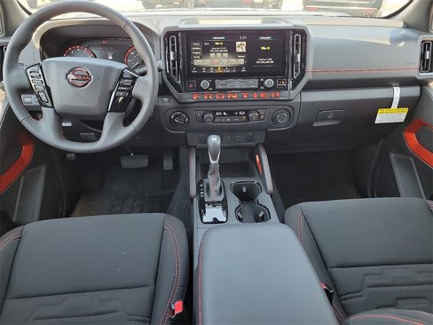New 2025 Nissan Frontier PRO-4X image 17