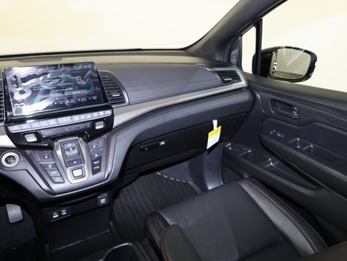 New 2026 Honda Odyssey Sport-L image 9