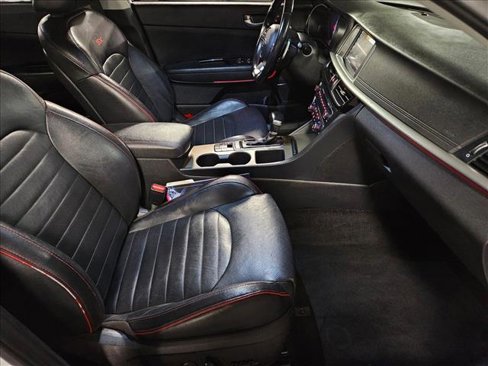 Used 2020 Kia Optima SX image 22