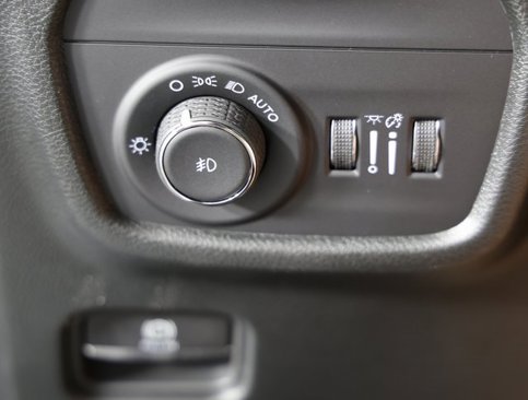 New 2025 Jeep Grand Cherokee L Limited image 28