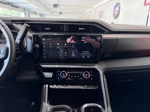Certified 2024 GMC Sierra 3500 Denali w/ Denali Reserve Package image 20
