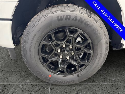 New 2025 Ford F150 XLT w/ Equipment Group 302A MID image 5