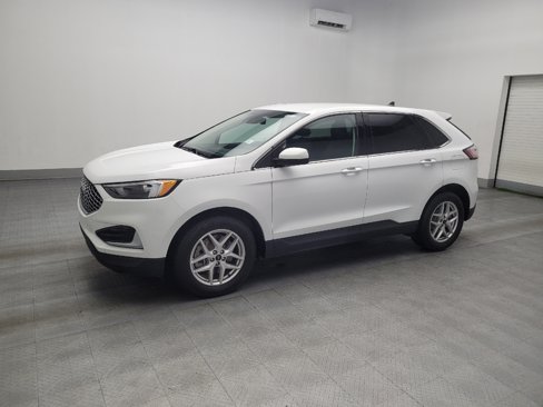 Used 2024 Ford Edge SEL image 2